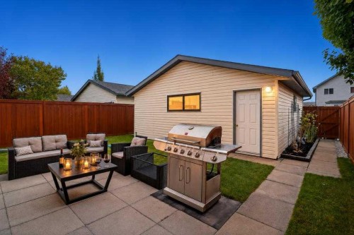 34 Mt Aberdeen Link Se, Calgary, AB 