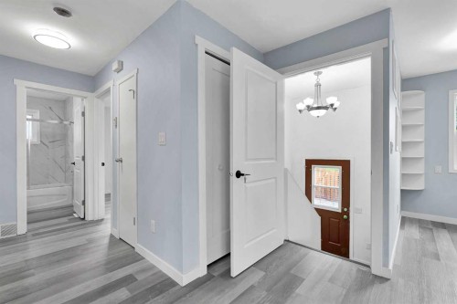 3820 14 Avenue Se, Calgary, AB 
