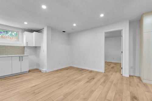 3820 14 Avenue Se, Calgary, AB 