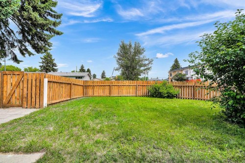 3820 14 Avenue Se, Calgary, AB 