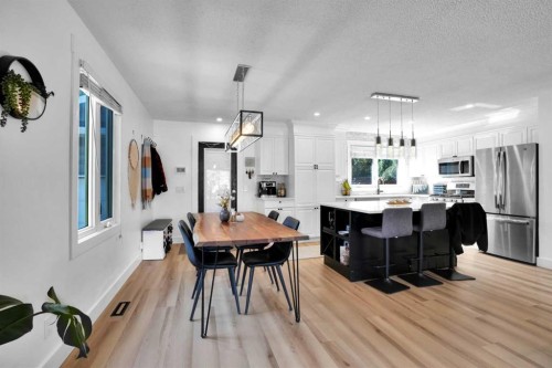 500 Queen Charlotte Road Se, Calgary, AB 