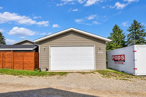 500 Queen Charlotte Road Se, Calgary, AB 