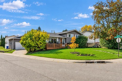 500 Queen Charlotte Road Se, Calgary, AB 