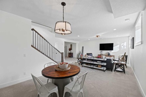38 Viceroy Crescent, Olds, AB 