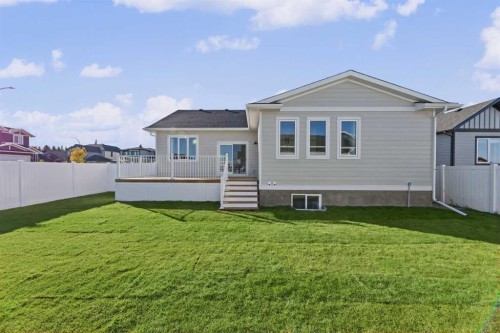 38 Viceroy Crescent, Olds, AB 