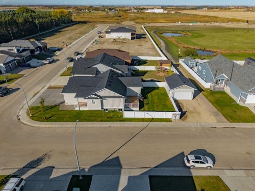 38 Viceroy Crescent, Olds, AB 