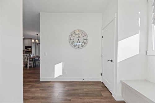 38 Viceroy Crescent, Olds, AB 
