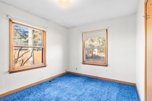 332 Third Street West, Cochrane, AB 