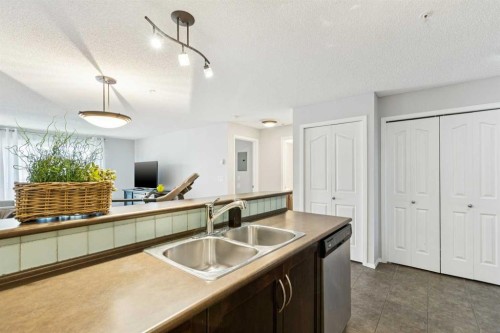 4210-60 Panatella Street Nw, Calgary, AB 