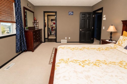 58 Copperleaf Terrace Se, Calgary, AB 