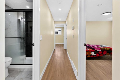 8079 Laguna Way Ne, Calgary, AB 