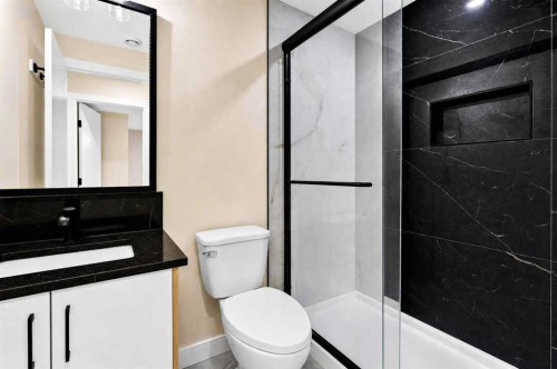 8079 Laguna Way Ne, Calgary, AB 
