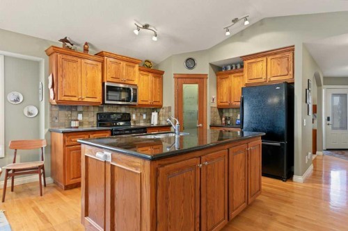 197 Cimarron Drive, Okotoks, AB 