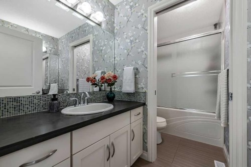 21 Ascot Crescent Sw, Calgary, AB 