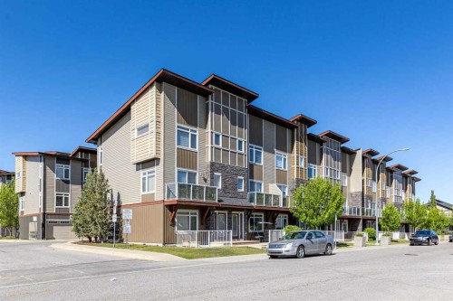 11 Skyview Point Heath Ne, Calgary, AB 