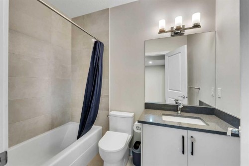 159 Waterford Heights, Chestermere, AB 