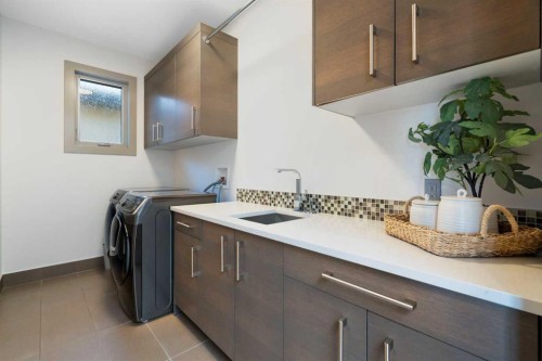 720 33A Street Nw, Calgary, AB 