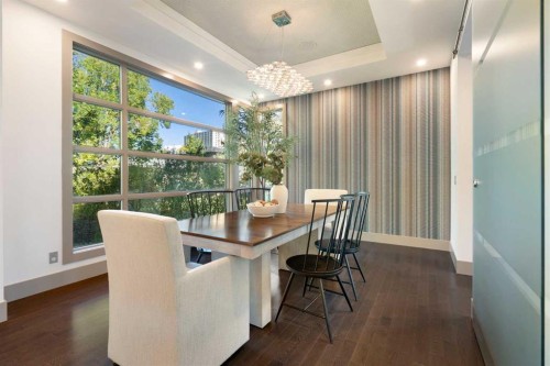 720 33A Street Nw, Calgary, AB 