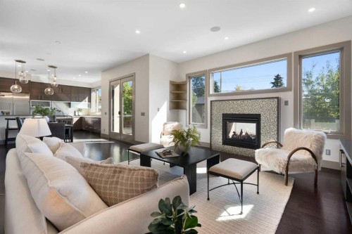 720 33A Street Nw, Calgary, AB 