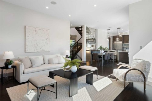 720 33A Street Nw, Calgary, AB 