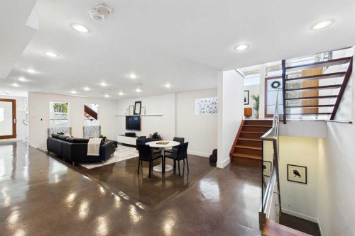 2312 Juniper Road Nw, Calgary, AB 