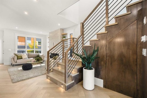 119 42 Avenue Ne, Calgary, AB 