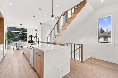 2026 36 Street Sw, Calgary, AB 