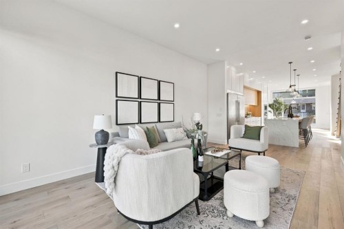 2026 36 Street Sw, Calgary, AB 