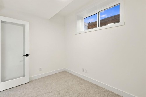 2026 36 Street Sw, Calgary, AB 