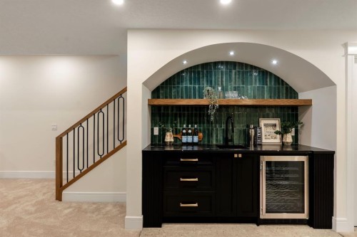 2424 31 Street Sw, Calgary, AB 