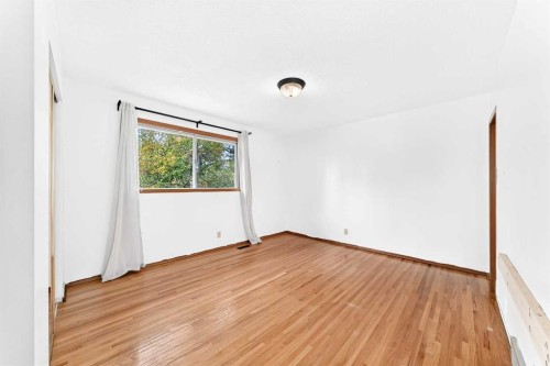5712 Lakeview Drive Sw, Calgary, AB 