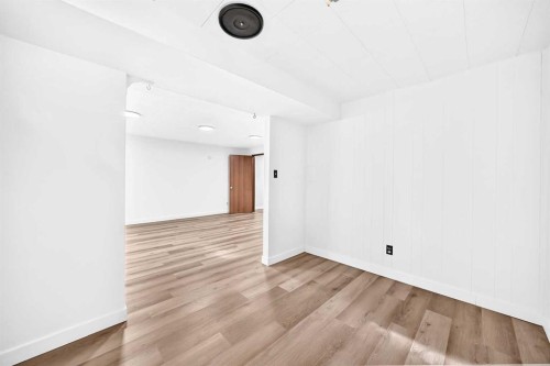 5712 Lakeview Drive Sw, Calgary, AB 