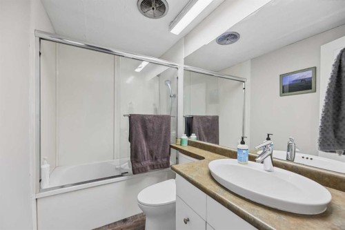 169 Spring Haven Mews Se, Airdrie, AB 