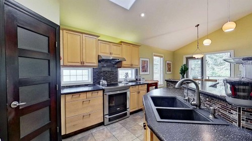 18 Tuscany Meadows Heights Nw, Calgary, AB 