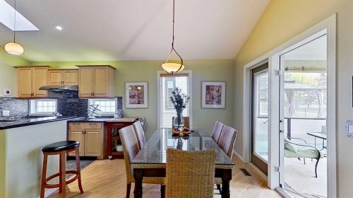 18 Tuscany Meadows Heights Nw, Calgary, AB 