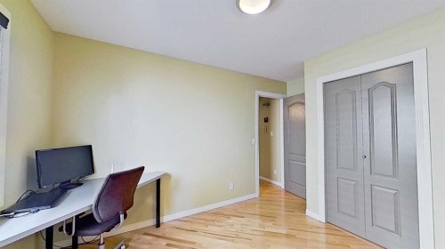 18 Tuscany Meadows Heights Nw, Calgary, AB 