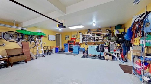 18 Tuscany Meadows Heights Nw, Calgary, AB 