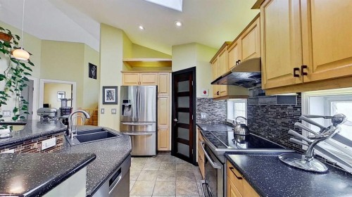 18 Tuscany Meadows Heights Nw, Calgary, AB 
