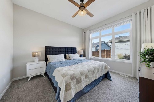 28 Mahogany Gardens Se, Calgary, AB 