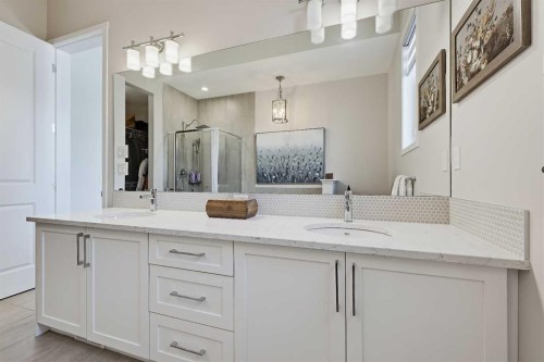28 Mahogany Gardens Se, Calgary, AB 