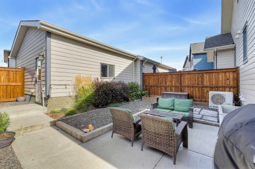 28 Mahogany Gardens Se, Calgary, AB 