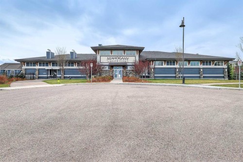28 Mahogany Gardens Se, Calgary, AB 
