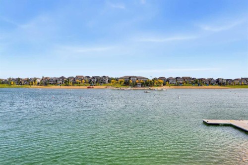 28 Mahogany Gardens Se, Calgary, AB 