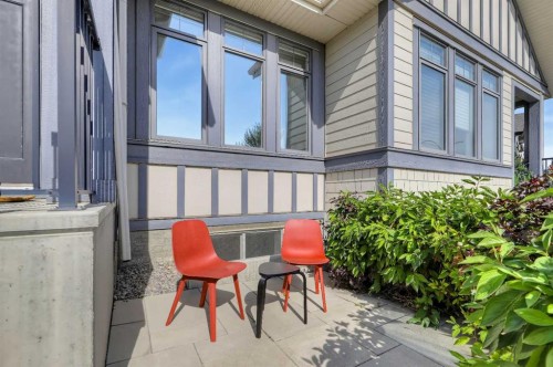 28 Mahogany Gardens Se, Calgary, AB 