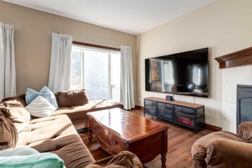 43 Cougar Plateau Circle Sw, Calgary, AB 