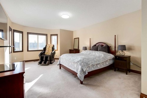43 Cougar Plateau Circle Sw, Calgary, AB 