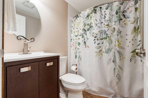 43 Cougar Plateau Circle Sw, Calgary, AB 