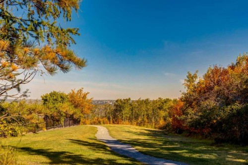 43 Cougar Plateau Circle Sw, Calgary, AB 
