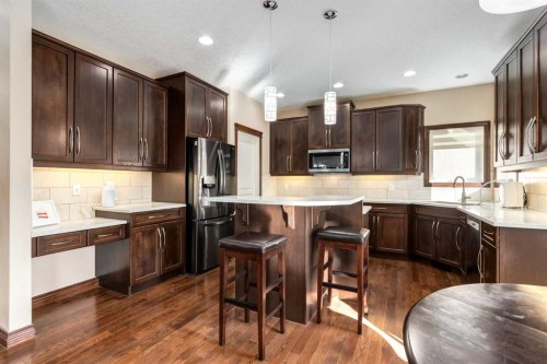 43 Cougar Plateau Circle Sw, Calgary, AB 