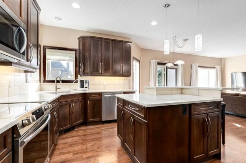 43 Cougar Plateau Circle Sw, Calgary, AB 